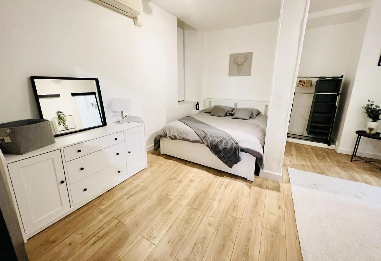 Apartment Sublime Appartement 2 Pieces Au Coeur De La Vieille Ville Nice