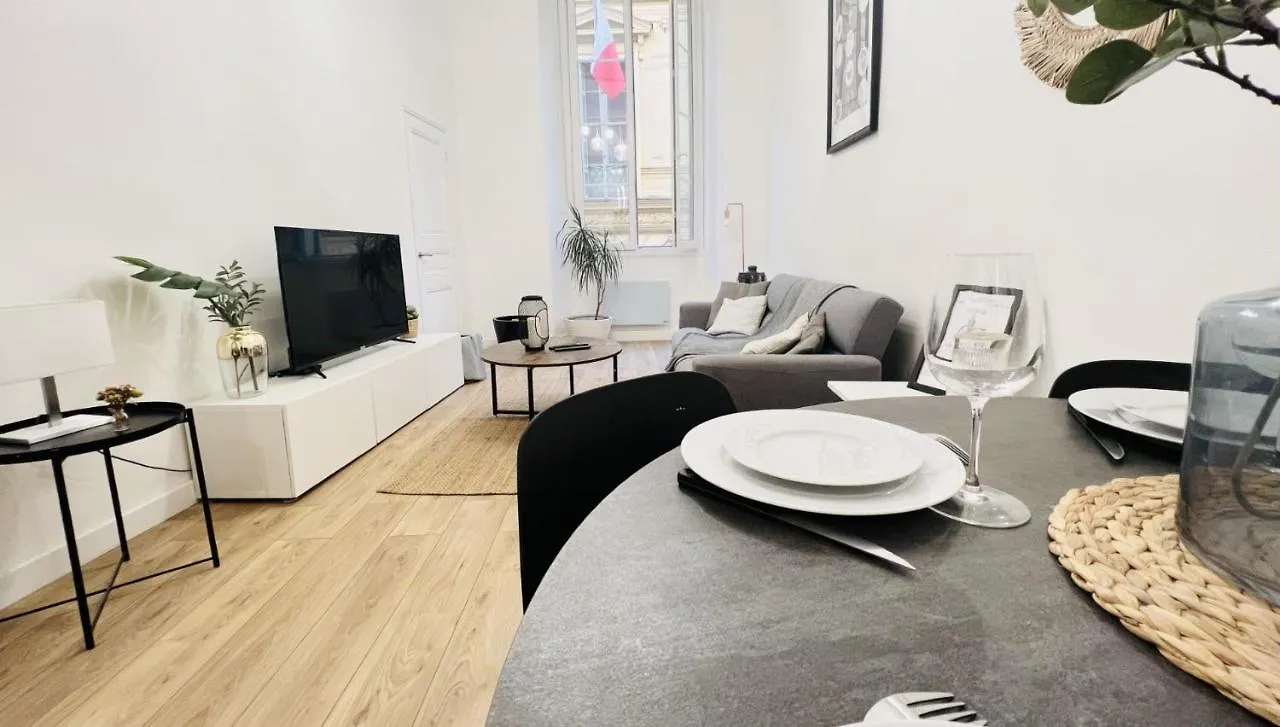 Sublime Appartement 2 Pieces Au Coeur De La Vieille Ville Nice 0*,  France