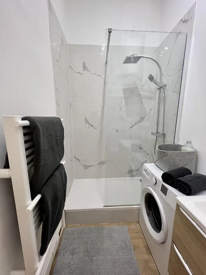 Apartment Sublime Appartement 2 Pieces Au Coeur De La Vieille Ville Nice France