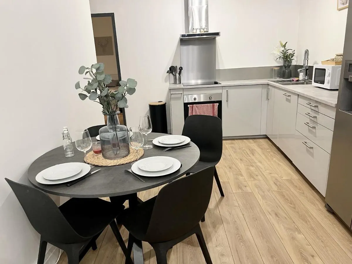 Sublime Appartement 2 Pieces Au Coeur De La Vieille Ville Nice