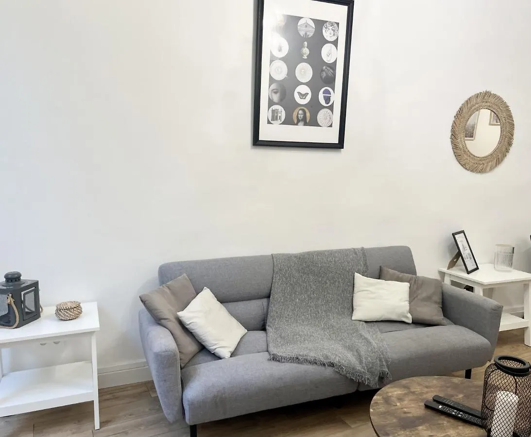 Sublime Appartement 2 Pieces Au Coeur De La Vieille Ville Nice France