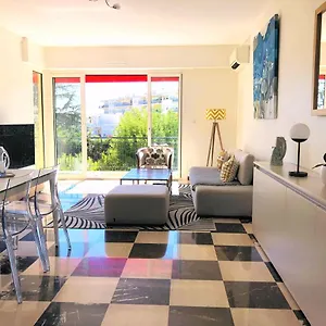  Appartement Beautiful T3 Terrasse